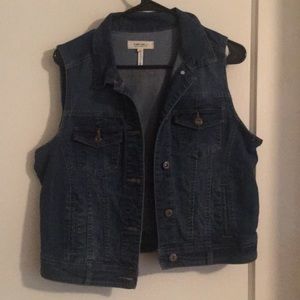 Jean vest